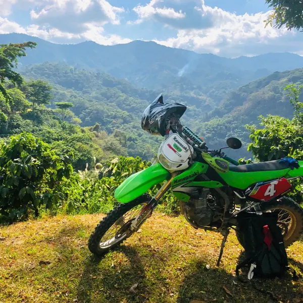 Moto Tour